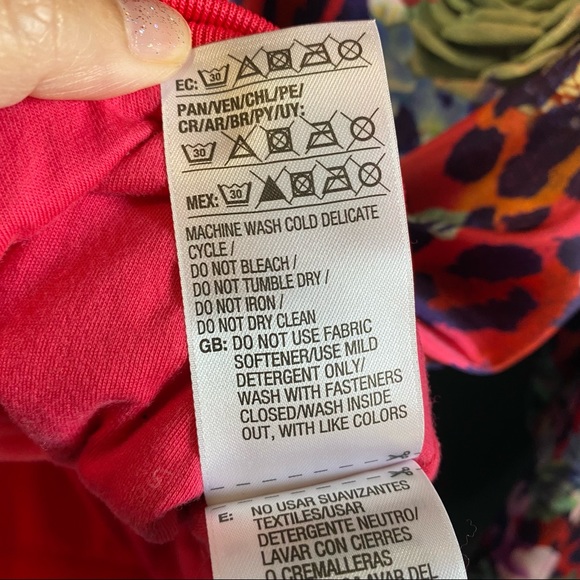 Adidas Floral Front Zip Track Jacket Size 11-12Y Medium S96108 - Picture 7 of 9